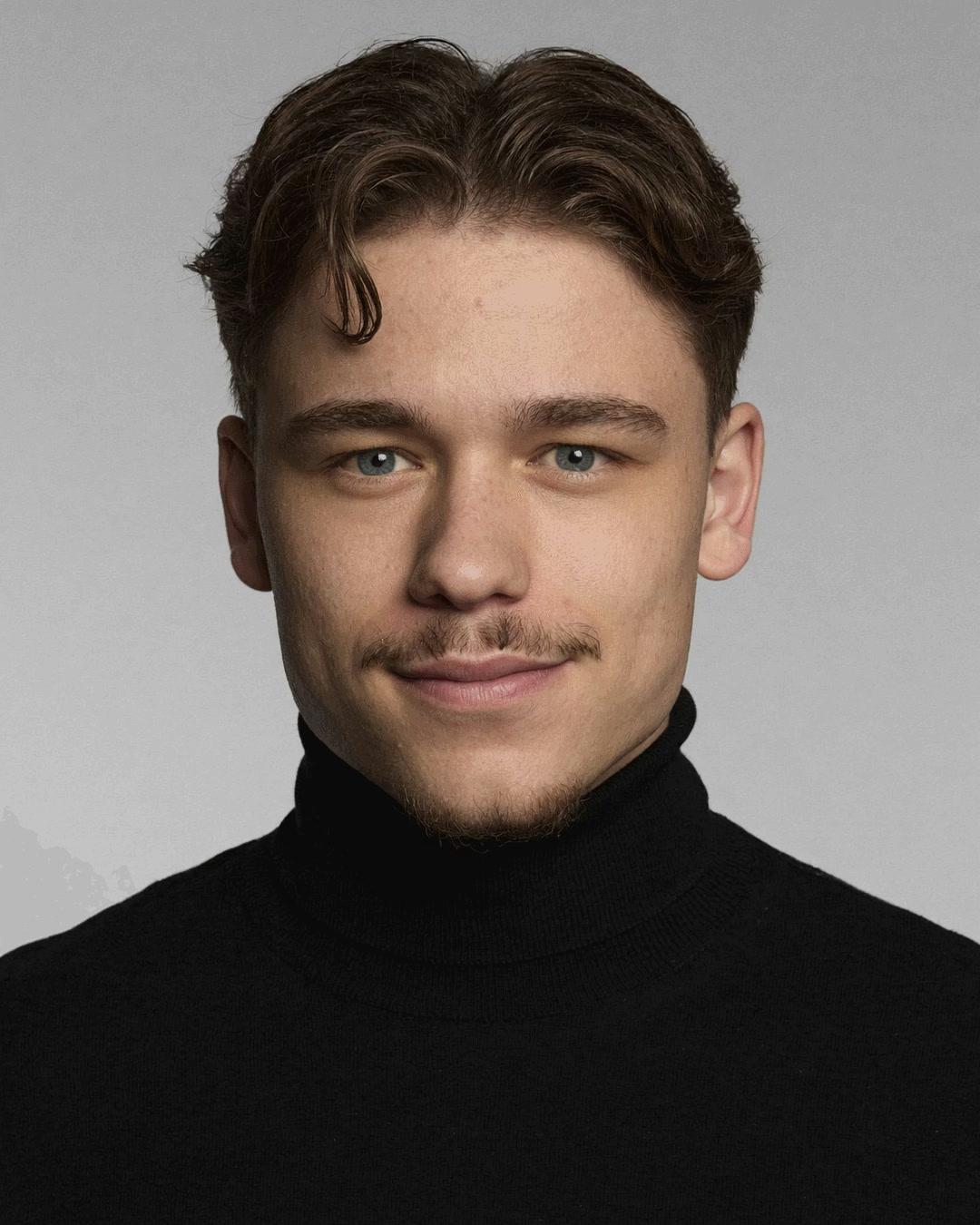 Lukas Schimanko, Courtage Marketing